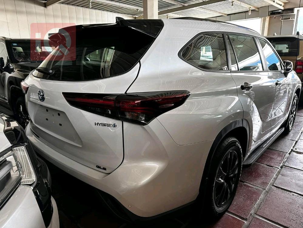 تويوتا هايلاندر